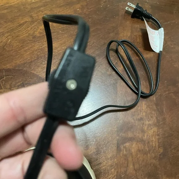 Super Cute Scentsy Wax Warmer - Picture 7 of 7